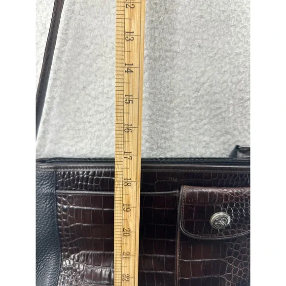 Brighton Croc Embossed Leather Shoulder Bag Purse Brown Black Silver Hardware - Picture 5 of 11